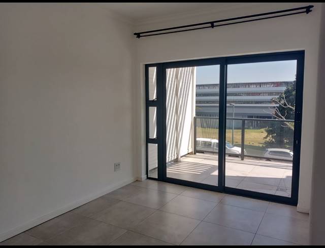 2 BEDROOM APARTMENT FOR SALE IN UMHLANGA RIDGE